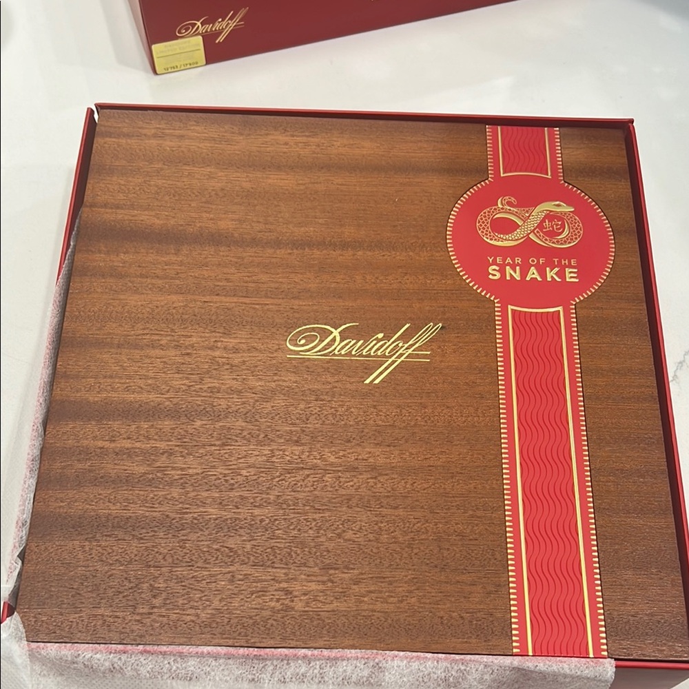 Davidoff Year of the Snake Wooden Box